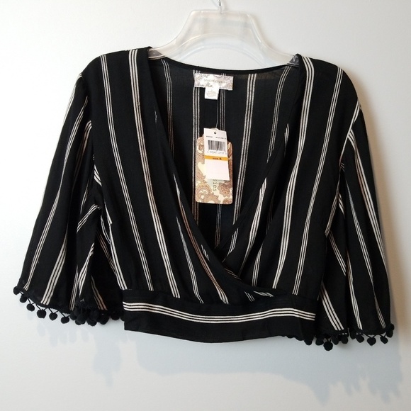 New Band Of Gypsies Striped Boho black white Crop Top SMall - Picture 1 of 9
